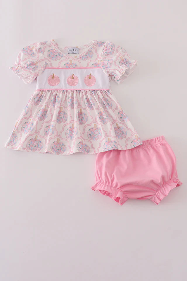 Grandmillennial Pink Pumpkin Diaper Set